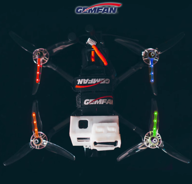 2 paia Gemfan 51433L 5.1 polli - Fpv Drone Bag recensione e prezzo
